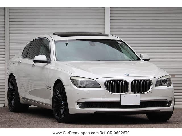 bmw 7-series 2009 quick_quick_KA30_WBAKA42050CU34775 image 1