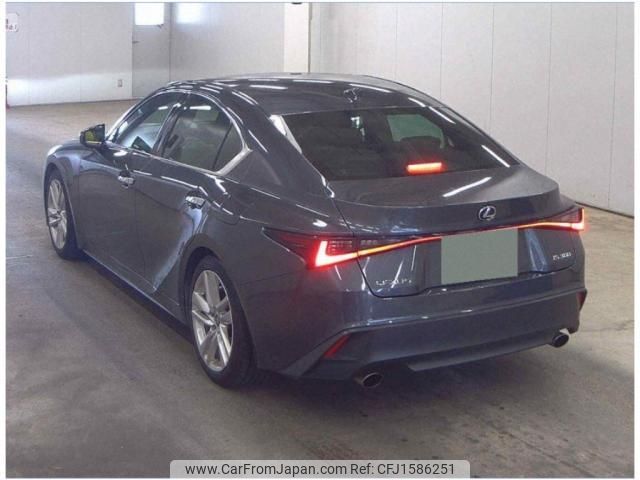 lexus is 2021 CFJ1586251 image 2