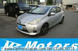 toyota aqua 2013 -TOYOTA--AQUA DAA-NHP10--NHP10-6213211---TOYOTA--AQUA DAA-NHP10--NHP10-6213211-