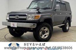 toyota-landcruiser-70-2015-30352-car_ad5fab27-6fae-4b4f-8940-77bc33bab3d9