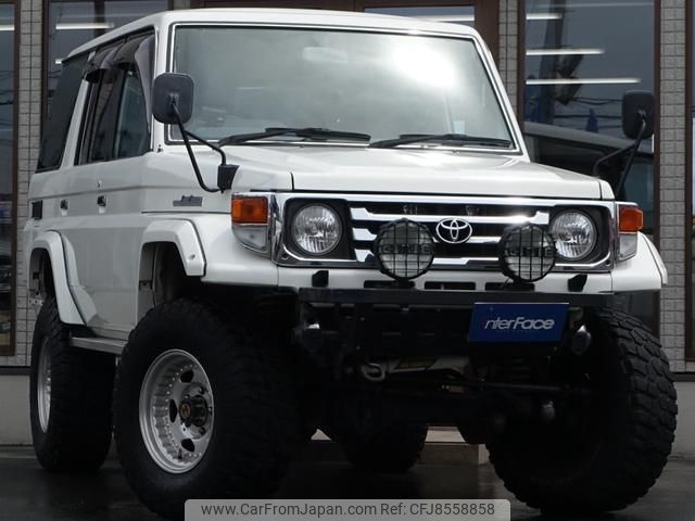 ken‼️ 1992 Toyota Land Cruiser U-HZJ73HV 4WD - Car Price $23,550