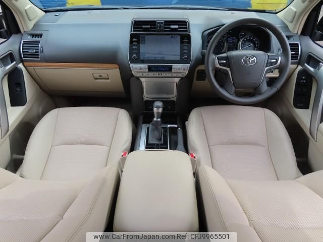 toyota land-cruiser-prado 2023 quick_quick_3BA-TRJ150W_TRJ150-0166789 image 2