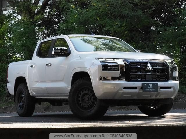 mitsubishi triton 2024 CFJ0340538 image 2