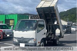 hino dutro 2013 CFJ1456643