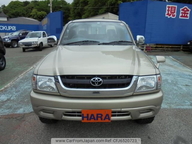 toyota hilux-sports-pick-up 2002 CFJ6520723 image 2