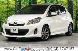 toyota vitz 2011 CFJ1747157