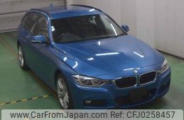 bmw 3-series 2015 -BMW--BMW 3 Series 8A20-WBA8G52080K441725---BMW--BMW 3 Series 8A20-WBA8G52080K441725-