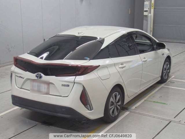 toyota prius-phv 2017 -TOYOTA--Prius PHV DLA-ZVW52--ZVW52-3015964---TOYOTA--Prius PHV DLA-ZVW52--ZVW52-3015964- image 2