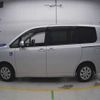 toyota voxy 2012 -TOYOTA 【名古屋 505ﾐ9197】--Voxy DBA-ZRR70Gｶｲ--ZRR70-0492428---TOYOTA 【名古屋 505ﾐ9197】--Voxy DBA-ZRR70Gｶｲ--ZRR70-0492428- image 9