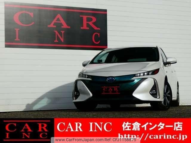 toyota prius-phv 2017 quick_quick_DLA-ZVW52_ZVW52-3010620 image 2