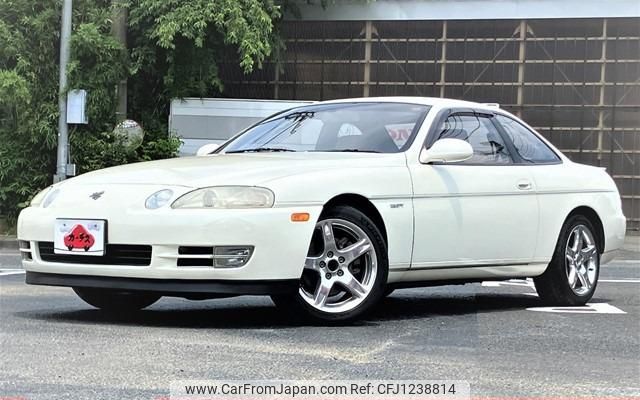 toyota soarer 1996 GOO_JP_700050301430250604006 image 1