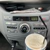 toyota voxy 2007 -TOYOTA--Voxy DBA-AZR60G--AZR60-3099470---TOYOTA--Voxy DBA-AZR60G--AZR60-3099470- image 17