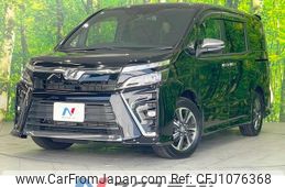 toyota voxy 2018 quick_quick_ZRR80W_ZRR80-0440252