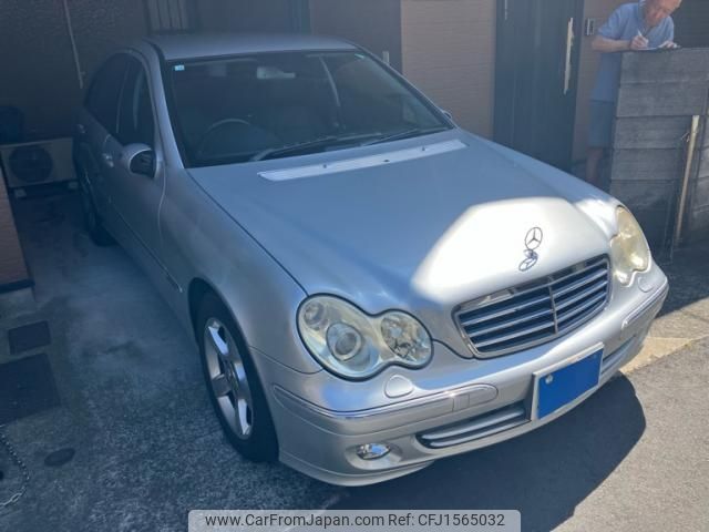 mercedes-benz c-class 2006 CFJ1565032 image 1
