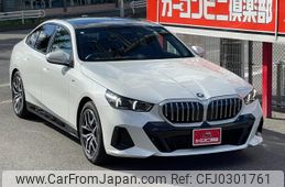 bmw 5-series 2024 GOO_JP_700070667430241009001