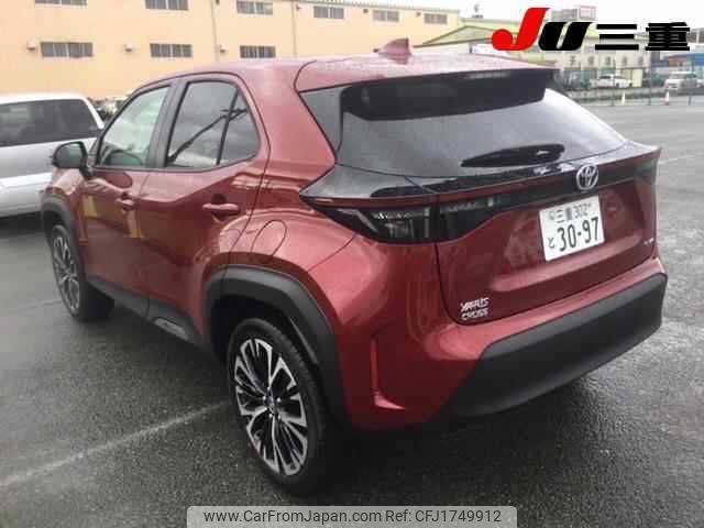 toyota yaris-cross 2025 CFJ1749912 image 2