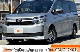 toyota voxy 2017 CFJ1747404