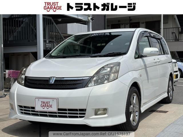toyota isis 2007 CFJ1575137 image 1