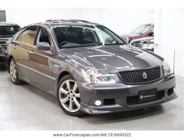 toyota crown 2006 CFJ9693322 image 1