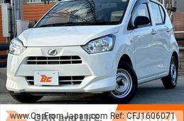 daihatsu mira-e-s 2018 CFJ1606071