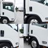 isuzu elf-truck 2017 CFJ1807199 image 2