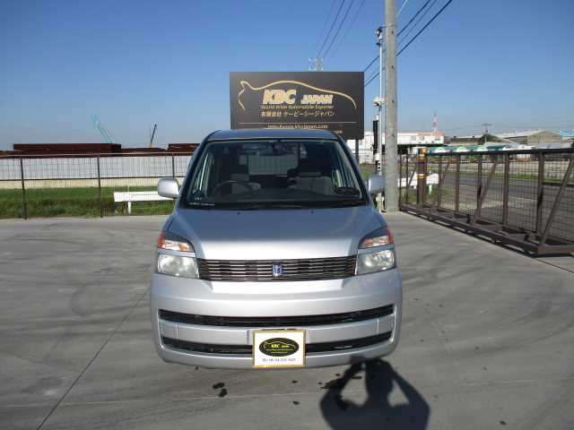 toyota voxy 2002 92139-2 image 1