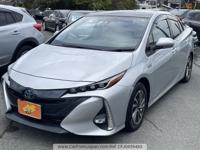 toyota prius-phv 2017 -TOYOTA--Prius PHV DLA-ZVW52--ZVW52-3047447---TOYOTA--Prius PHV DLA-ZVW52--ZVW52-3047447- image 2