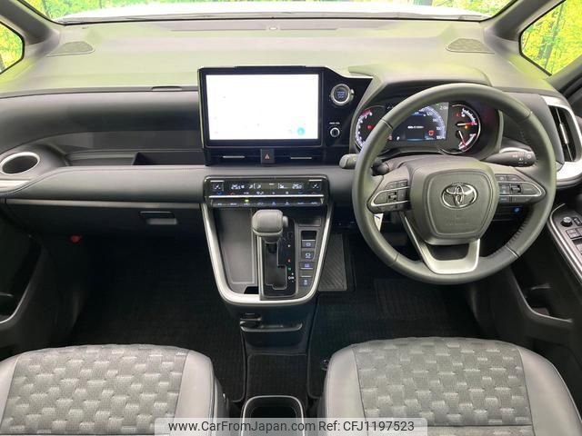 toyota voxy 2022 quick_quick_MZRA90W_MZRA90-0027466 image 2