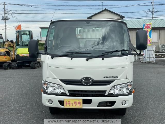 hino dutro 2017 GOO_NET_EXCHANGE_0508221A30240922W001 image 2