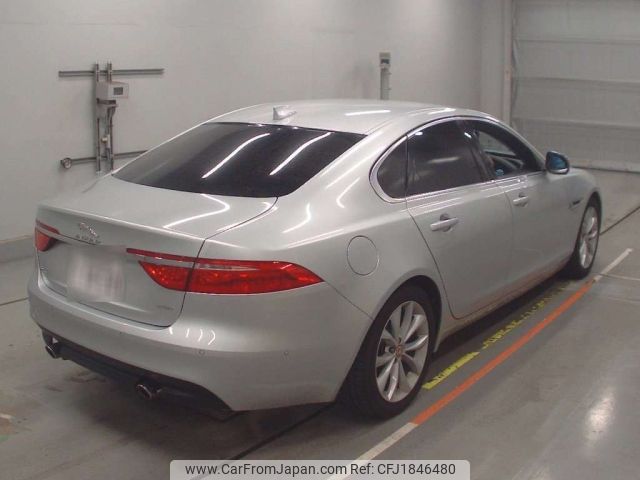 jaguar xf 2016 CFJ1846480 image 2