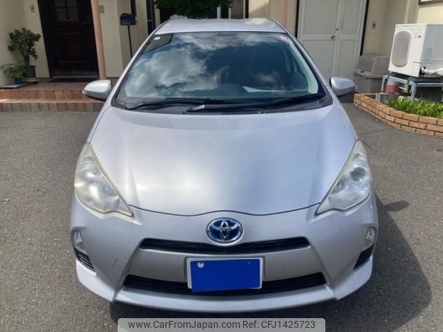 toyota aqua 2012 -TOYOTA--AQUA DAA-NHP10--NHP10-2122995---TOYOTA--AQUA DAA-NHP10--NHP10-2122995- image 1