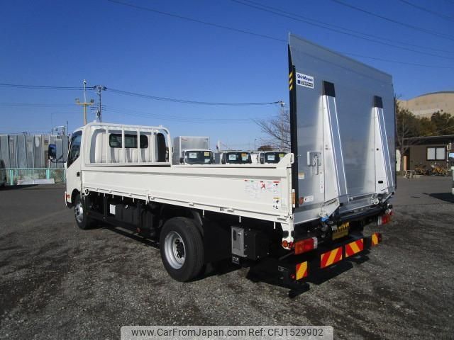 hino dutro 2024 CFJ1529902 image 2