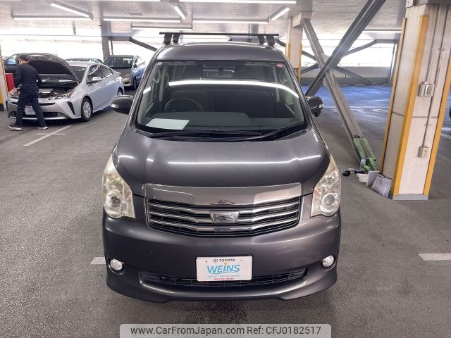 toyota noah 2010 AF-ZRR75-0071913 image 2