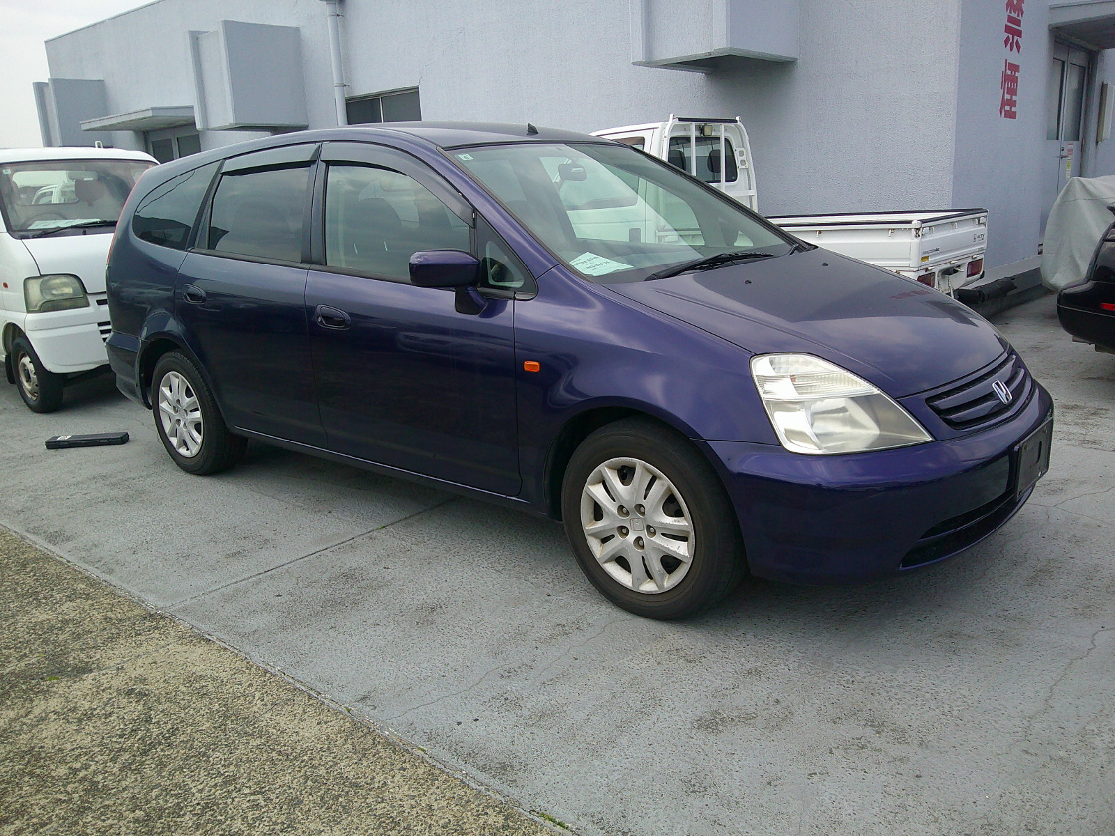 2001 Honda Stream RN3 2WD - Car Price $2,469