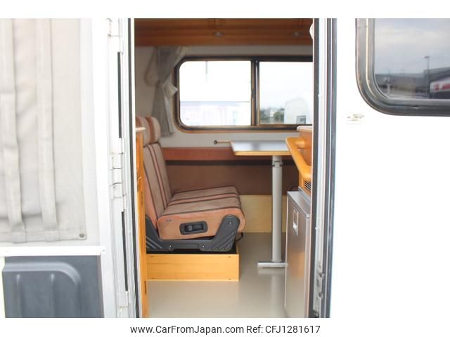 mazda bongo-truck 2014 GOO_JP_700056095530250613002 image 2