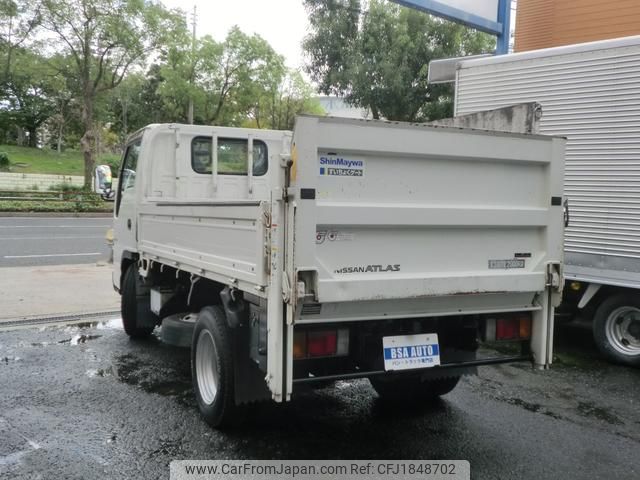 nissan atlas 2005 CFJ1848702 image 2
