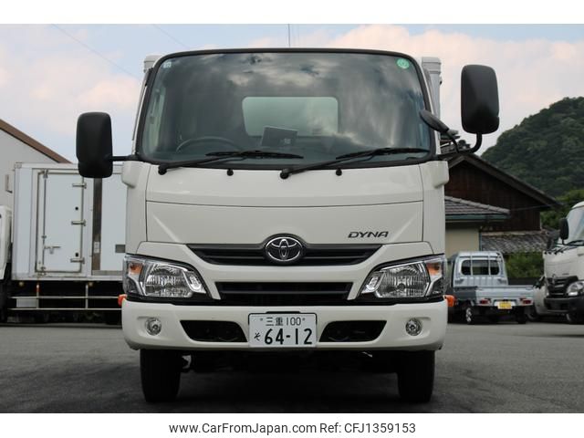 toyota dyna-truck 2017 GOO_NET_EXCHANGE_0230013A30250630W001 image 2