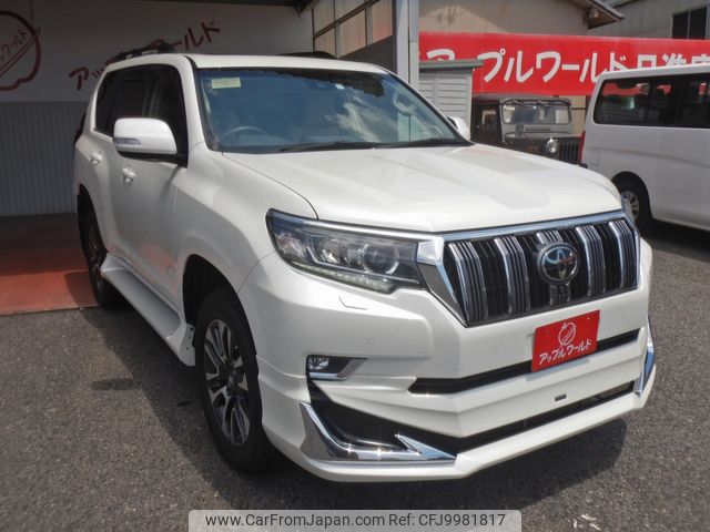 toyota land-cruiser-prado 2021 24632715 image 1