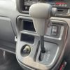 daihatsu hijet-van 2015 -DAIHATSU--Hijet Van EBD-S331W--S331W-0007312---DAIHATSU--Hijet Van EBD-S331W--S331W-0007312- image 21