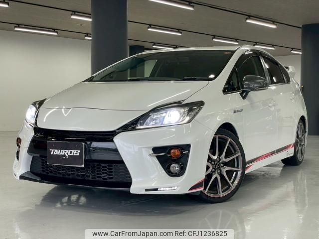toyota prius 2014 quick_quick_DAA-ZVW30_ZVW30-5696403 image 1