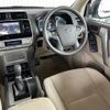 toyota land-cruiser-prado 2019 24632002 image 35