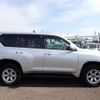 toyota land-cruiser-prado 2017 REALMOTOR_N2022110051F-10 image 4