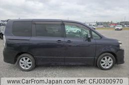 toyota voxy 2007 NIKYO_KA62913