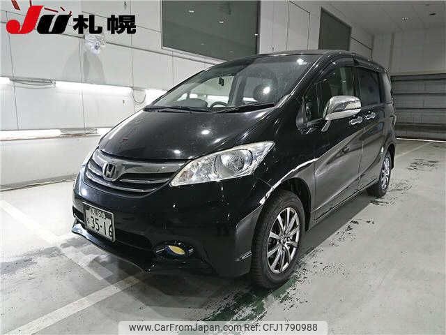 honda freed 2013 CFJ1790988 image 1