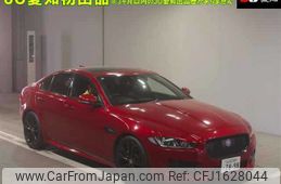 jaguar xe 2017 CFJ1628044