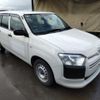 toyota probox 2018 CFJ1709402 image 2