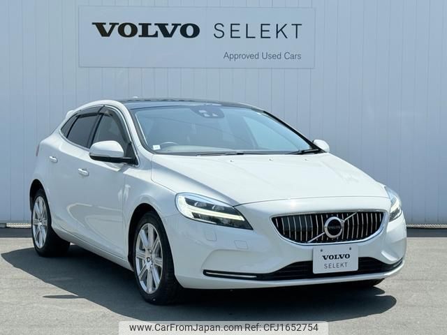 volvo v40 2020 CFJ1652754 image 2