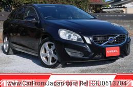 volvo v60 2013 F00812