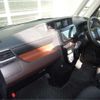 toyota roomy 2018 -TOYOTA--Roomy M900A--M900A-0177625---TOYOTA--Roomy M900A--M900A-0177625- image 32