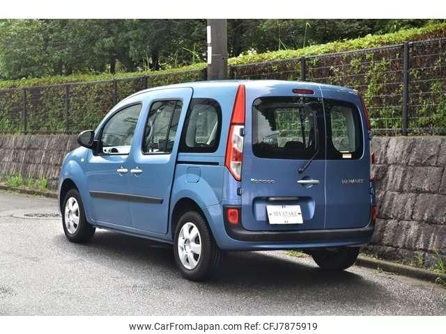 2017 Renault Kangoo KWK4M - Car Price $16,572